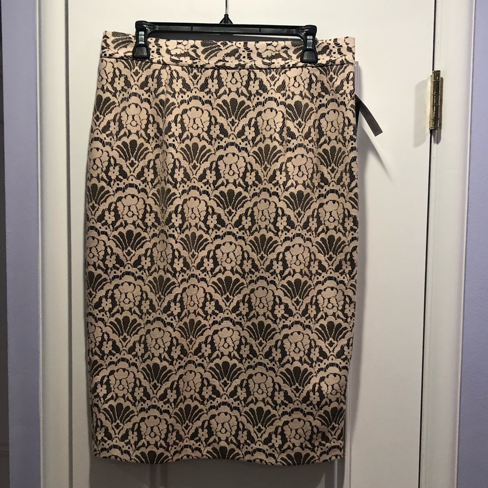 Eva Longoria NWT lace skirt